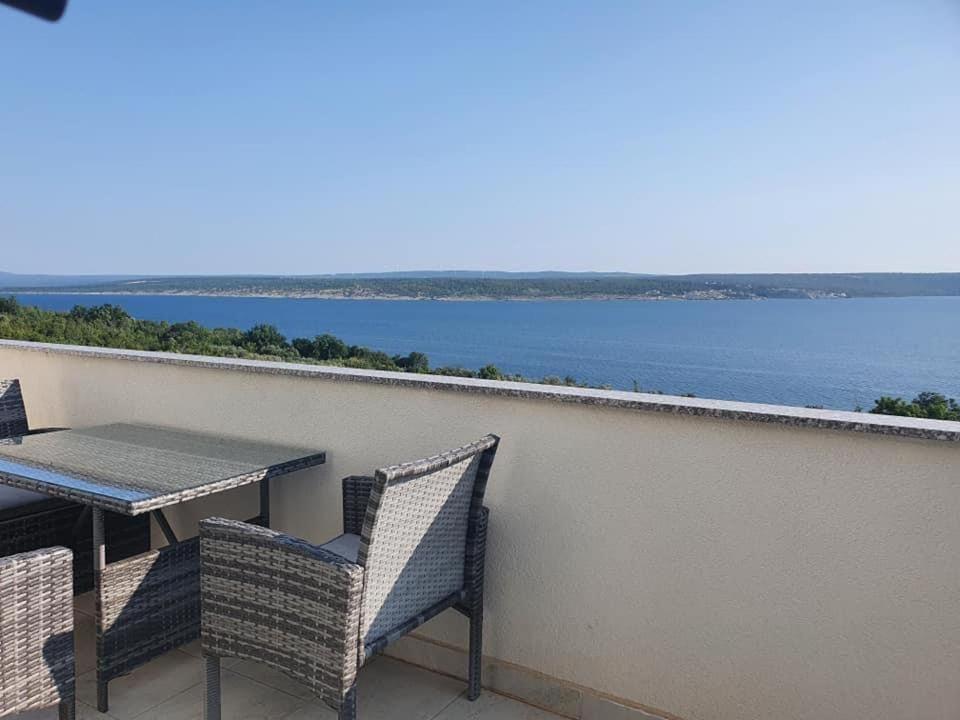 Modern Seeview Apartment Maslenica With Free Wifi, Free Parking, 300M From Beach Екстериор снимка